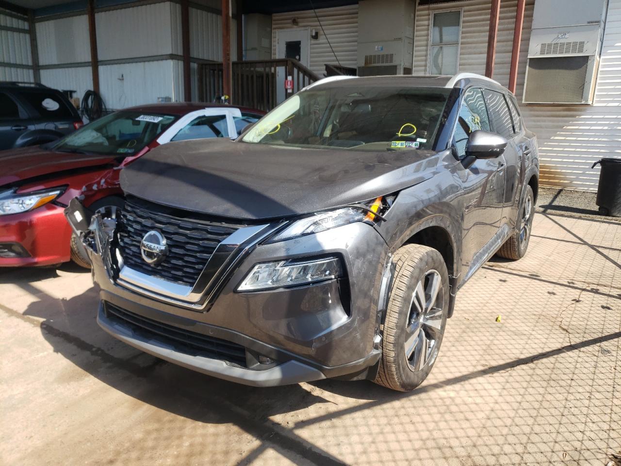 Photo 2 from auction – 2021 NISSAN ROGUE SL with VIN 5N1AT3CB8MC832308