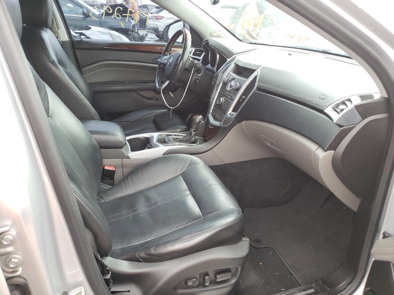 Photo 5 from auction – 2011 CADILLAC SRX PERFOR with VIN 3GYFNBEY3BS582218