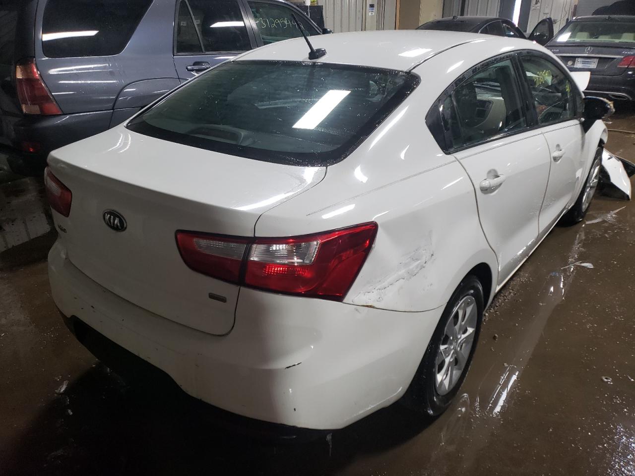 Photo 4 from auction – 2014 KIA RIO LX with VIN KNADM4A38E6401397