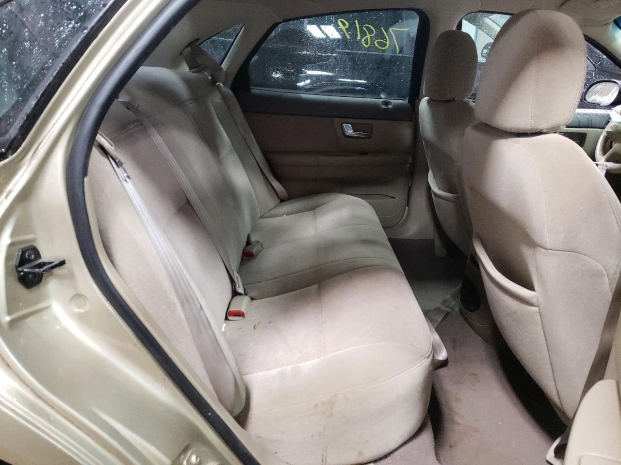 Zdjęcie 6 z aukcji – 2000 FORD TAURUS SE z VIN 1FAFP53U3YA102311