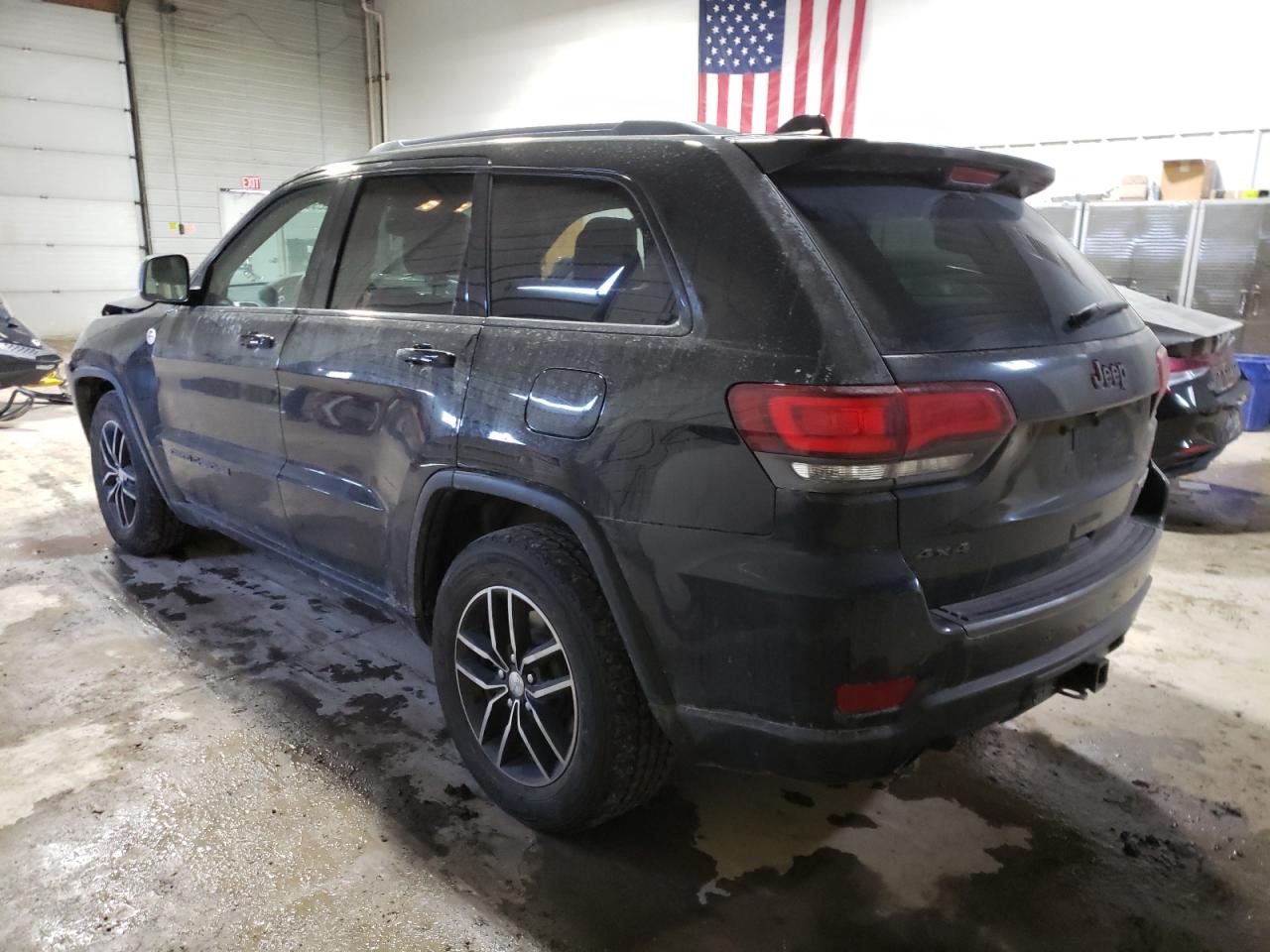 Photo 3 from auction – 2017 JEEP GRAND CHER with VIN 1C4RJFLG2HC794851