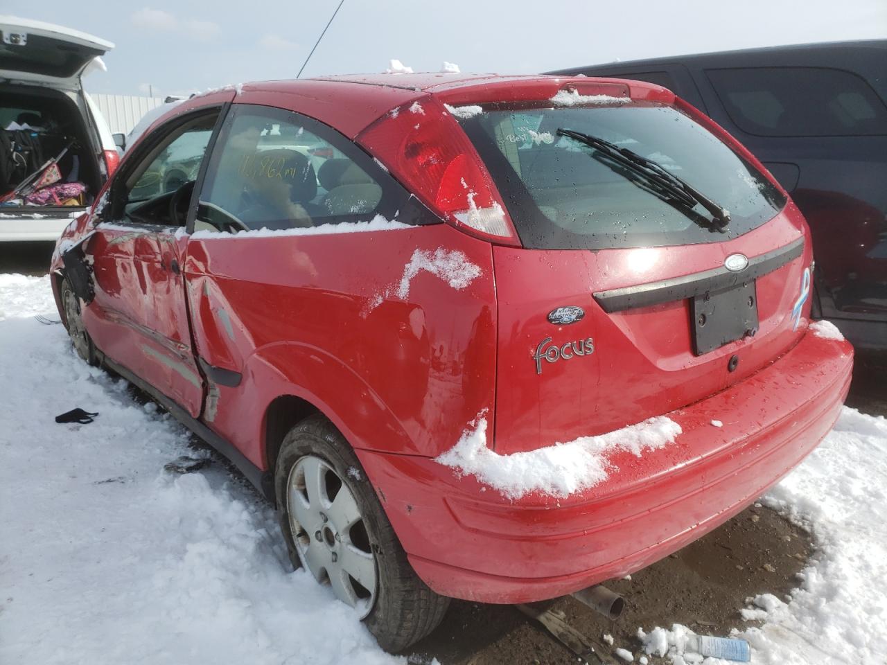 Photo 3 from auction – 2001 FORD FOCUS LX with VIN 3FAFP31391R143827