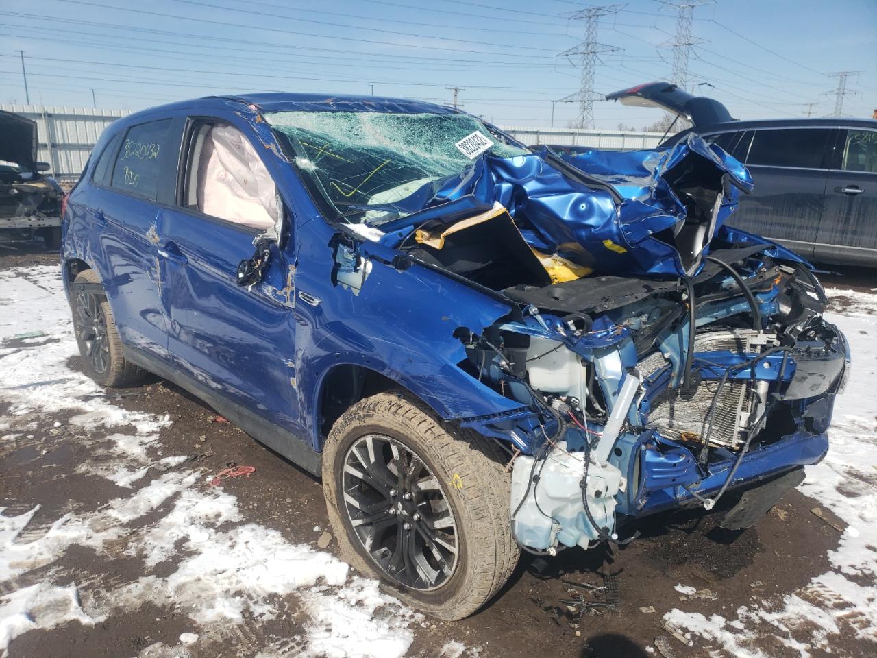 MITSUBISHI OUTLANDER 2017 with VIN JA4AP3AUXHZ067144 - Photo from auction