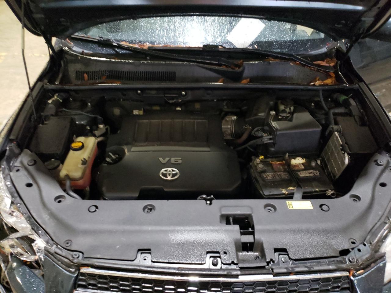 Photo 7 from auction – 2010 TOYOTA RAV4 LIMIT with VIN 2T3DK4DV8AW024181