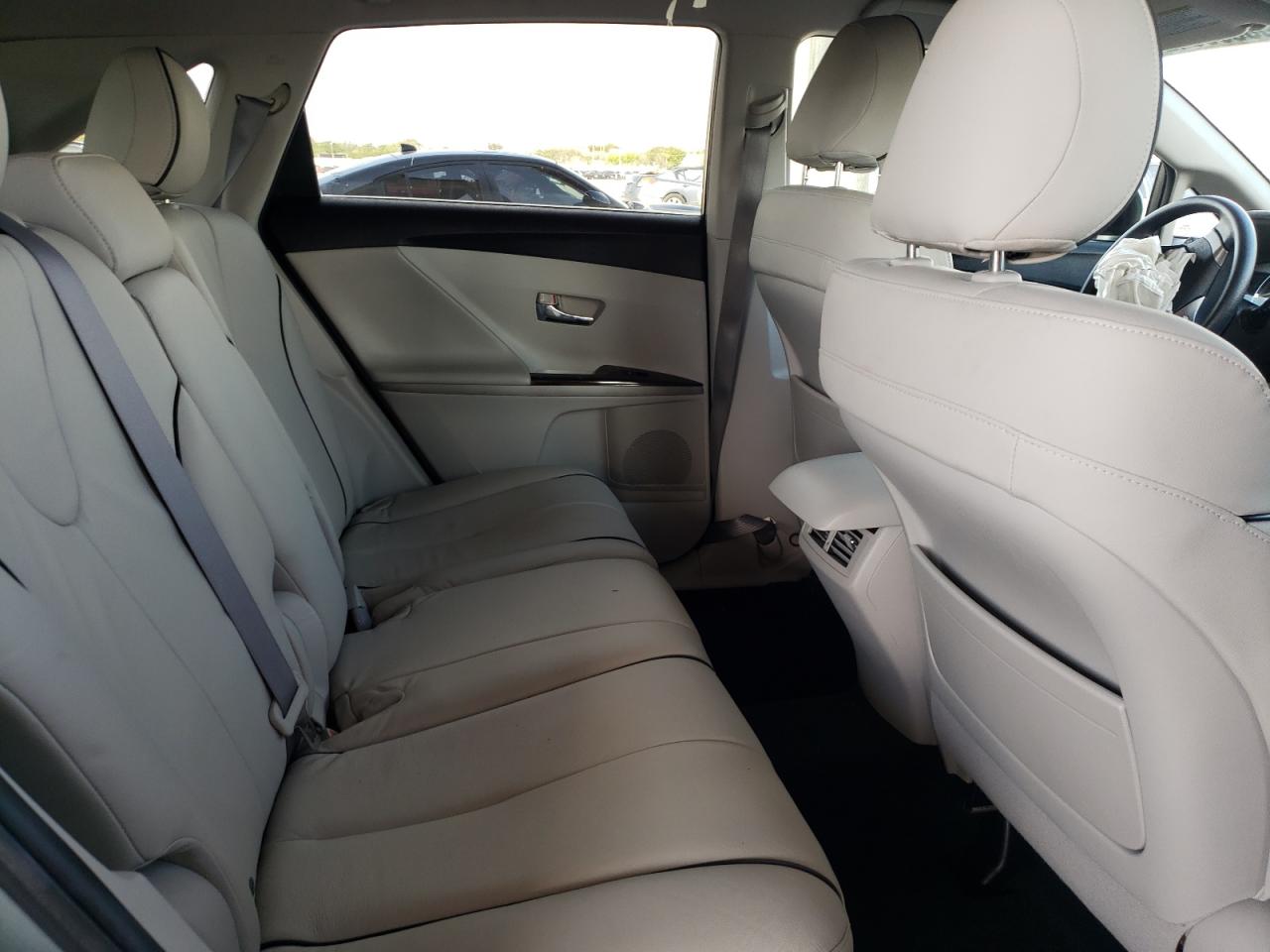 Photo 6 from auction – 2010 TOYOTA VENZA with VIN 4T3ZK3BB8AU021189