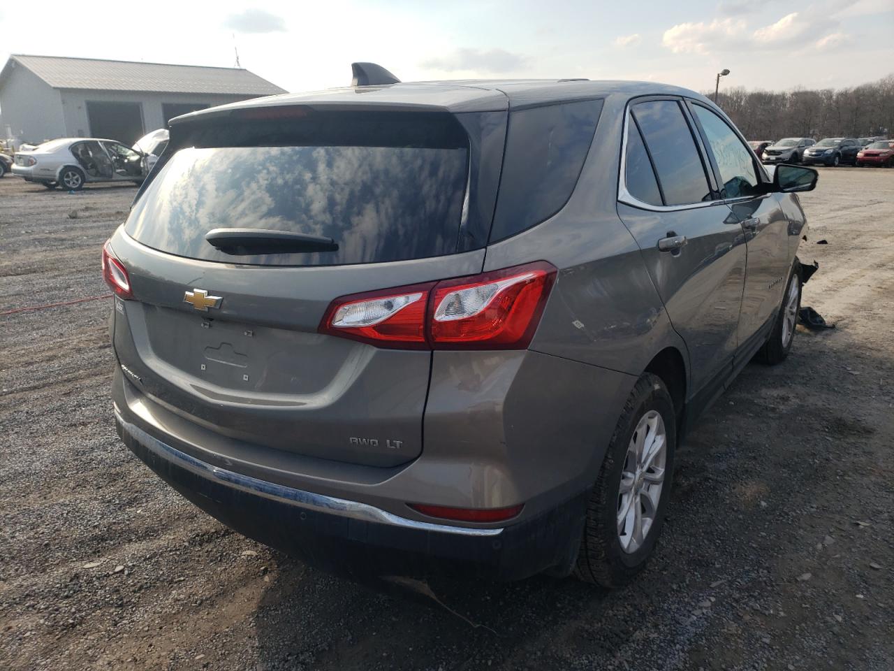 Photo 4 from auction – 2018 CHEVROLET EQUINOX LT with VIN 3GNAXSEV9JS620024