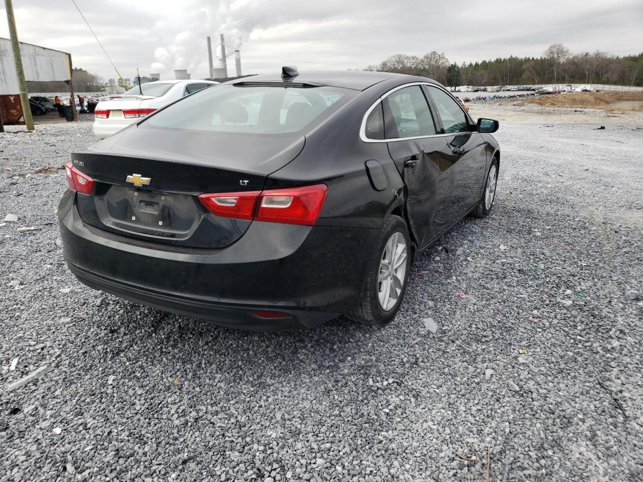 Photo 4 from auction – 2018 CHEVROLET MALIBU LT with VIN 1G1ZD5ST8JF267815