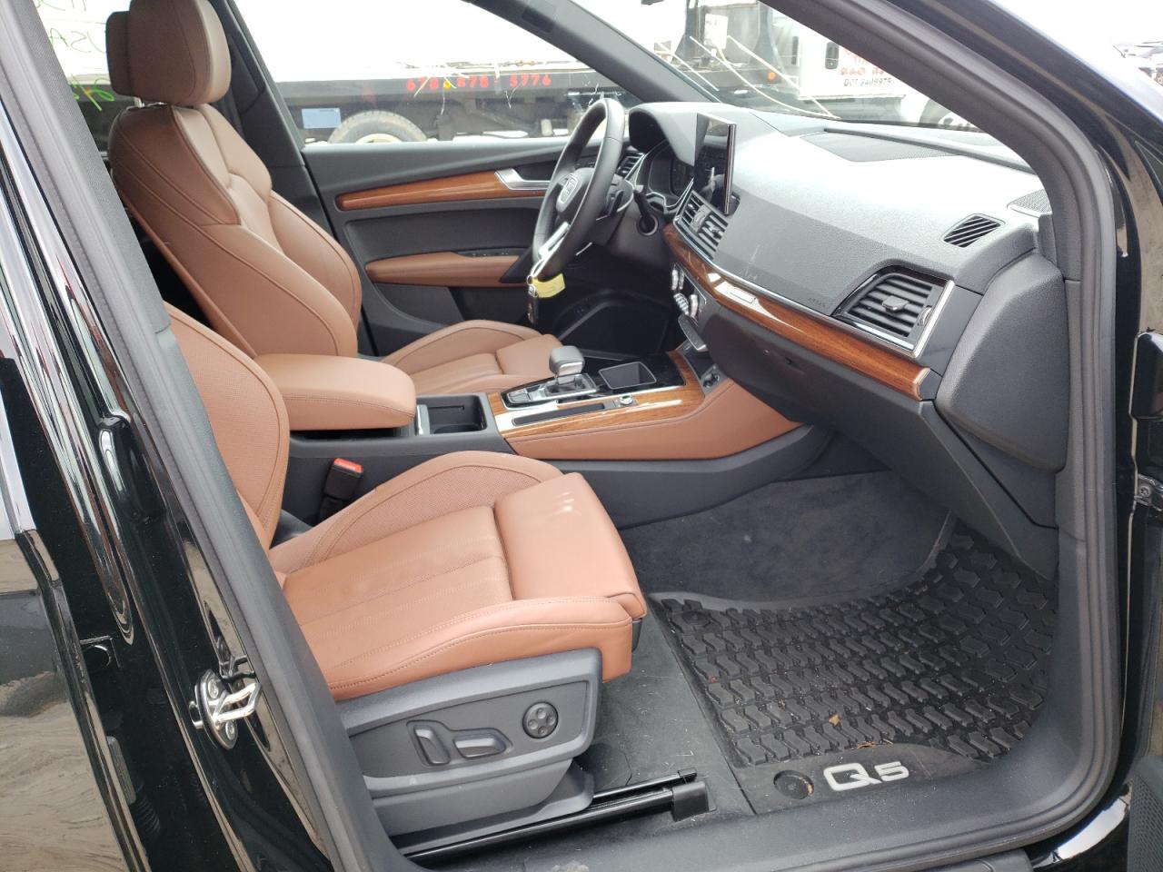 Photo 5 from auction – 2021 AUDI Q5 E PREST with VIN WA1F2AFYXM2044406