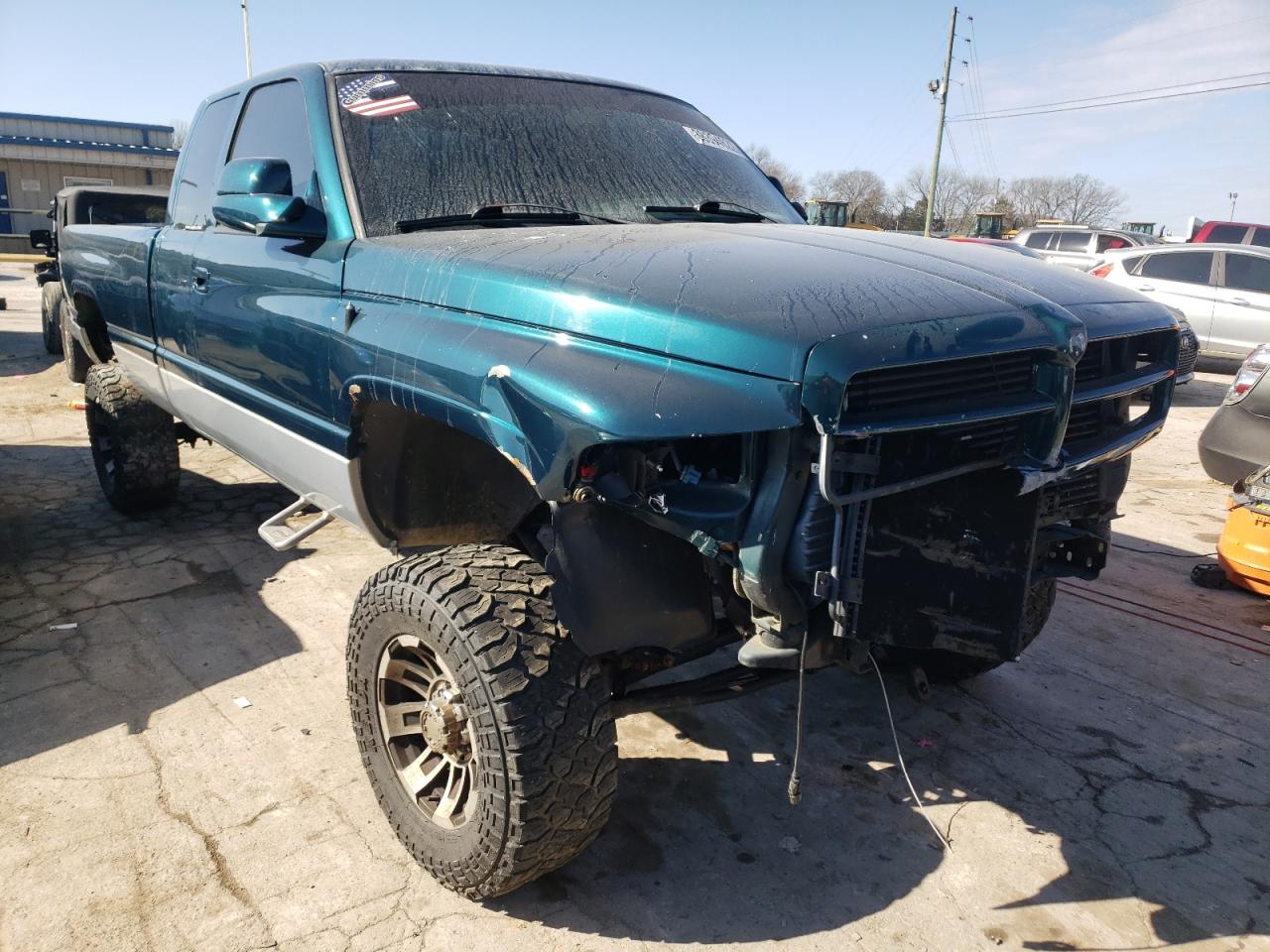 DODGE RAM 2500 1999 with VIN 3B7KF236XXG235157 - Photo from auction