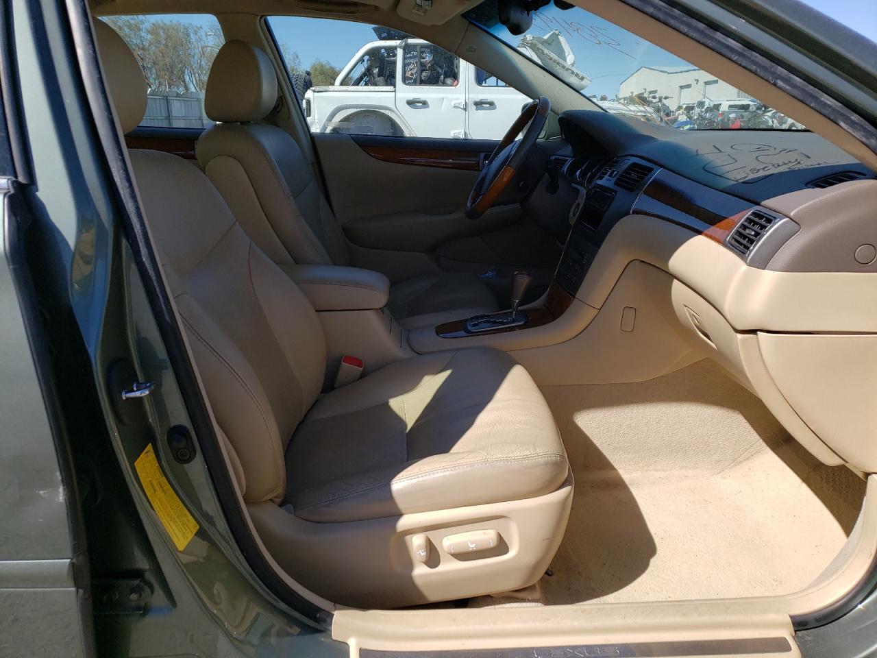 صورة رقم 5 من المزاد - 2006 LEXUS ES 330 مع VIN JTHBA30G965165527