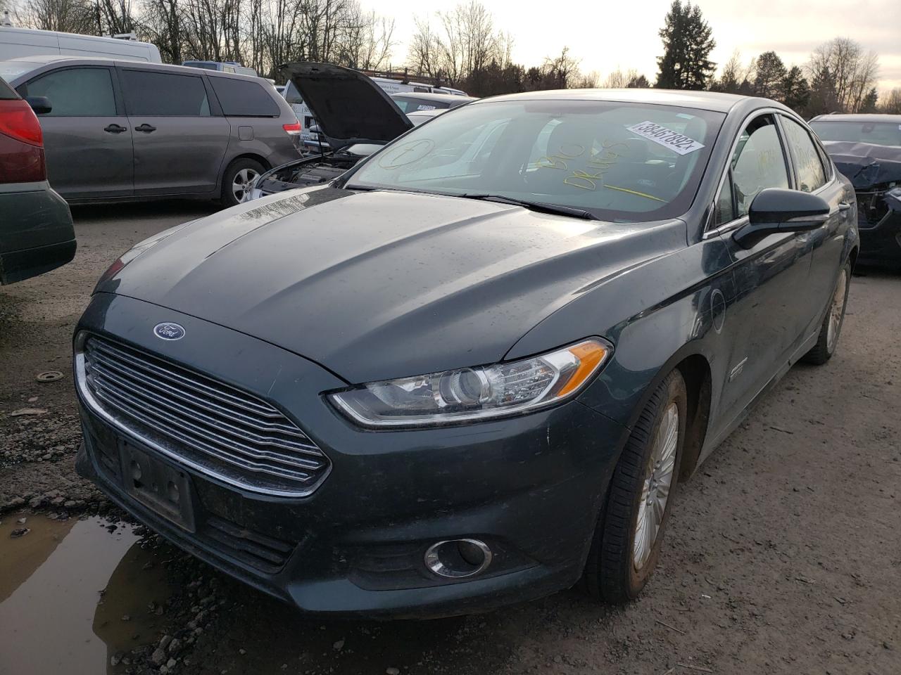 Photo 2 from auction – 2016 FORD FUSION SE with VIN 3FA6P0PU2GR187935