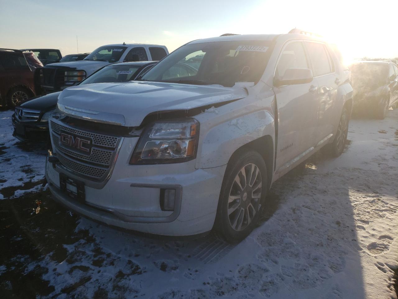 Photo 2 from auction – 2017 GMC TERRAIN DE with VIN 2GKFLVE37H6315161