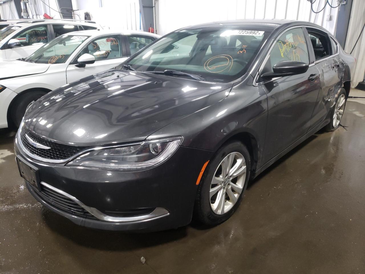 Photo 2 from auction – 2016 CHRYSLER 200 LIMITE with VIN 1C3CCCAB9GN177976