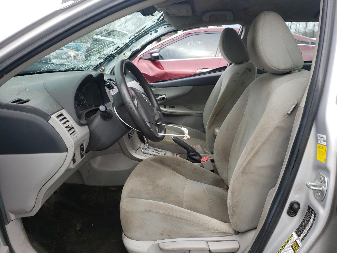 Photo 5 from auction – 2011 TOYOTA COROLLA with VIN 2T1BU4EE9BC556907