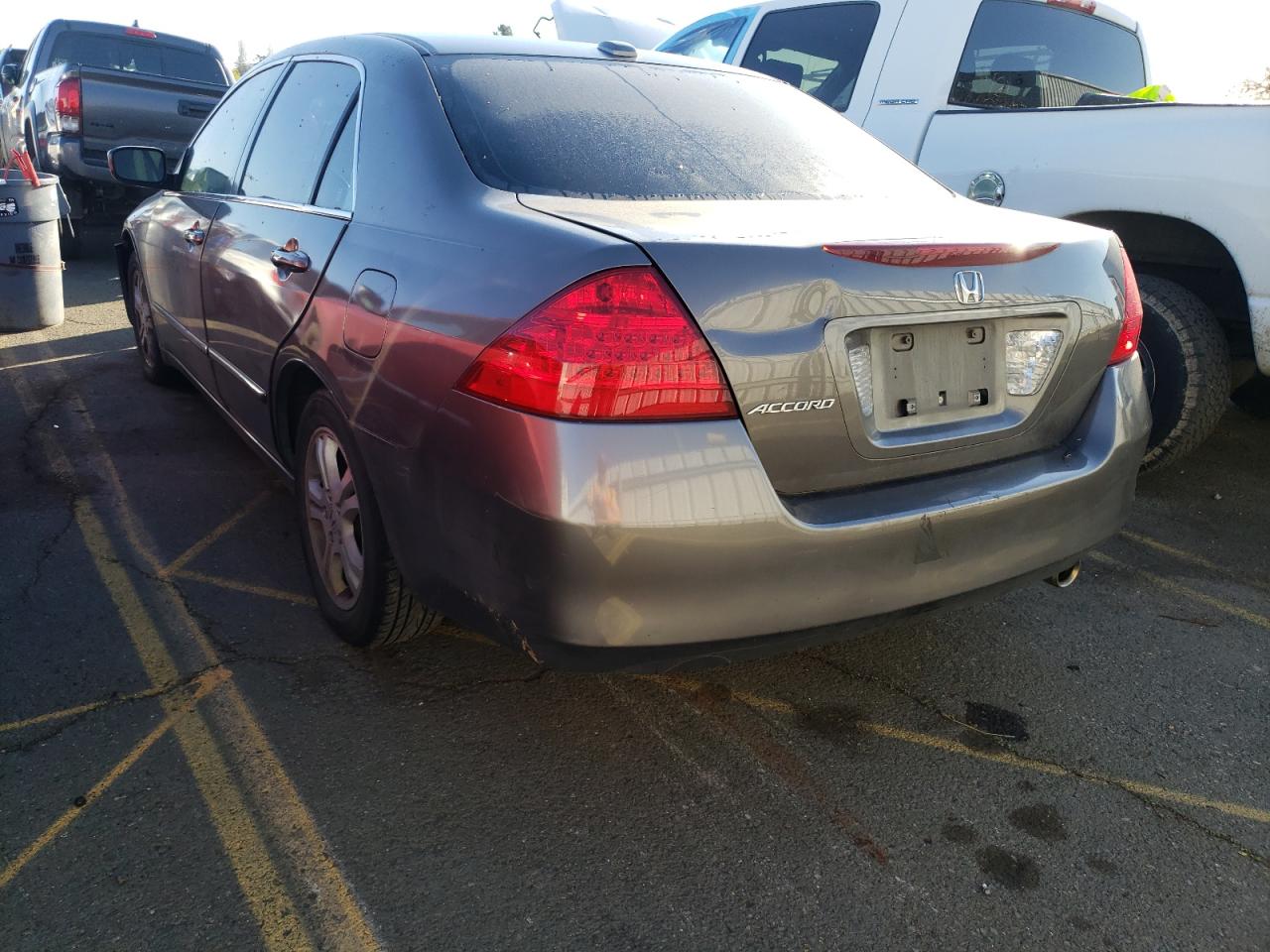 Photo 3 from auction – 2007 HONDA ACCORD EX with VIN 1HGCM56827A047290