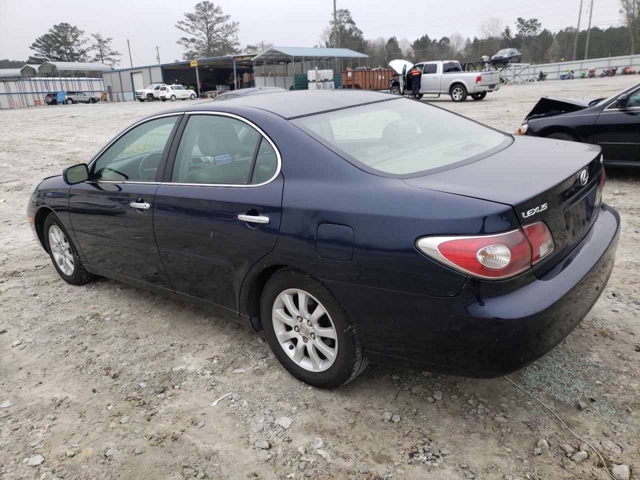 Photo 3 from auction – 2002 LEXUS ES 300 with VIN JTHBF30G720080307