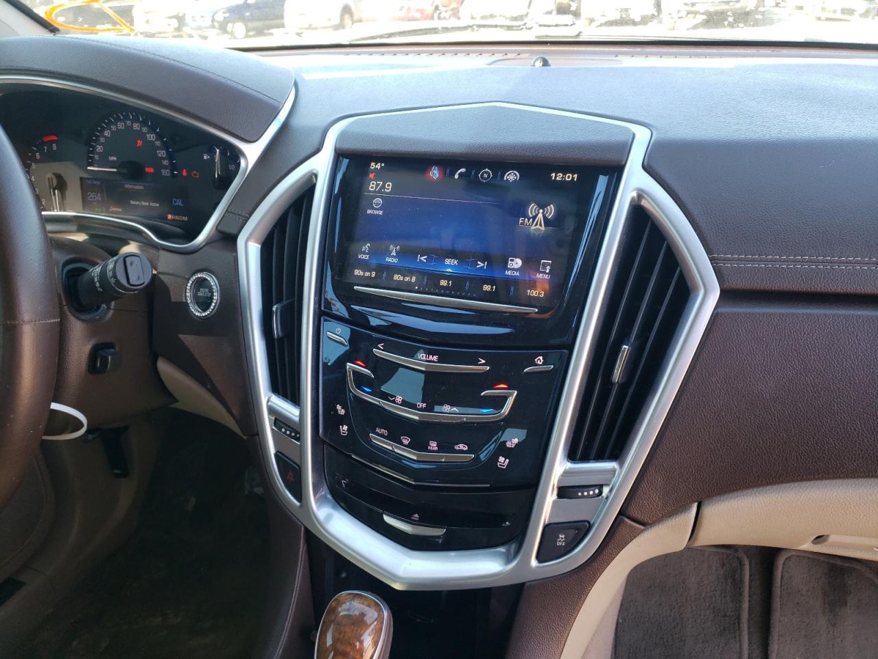 Photo 9 from auction – 2015 CADILLAC SRX PREMIU with VIN 3GYFNDE37FS608678