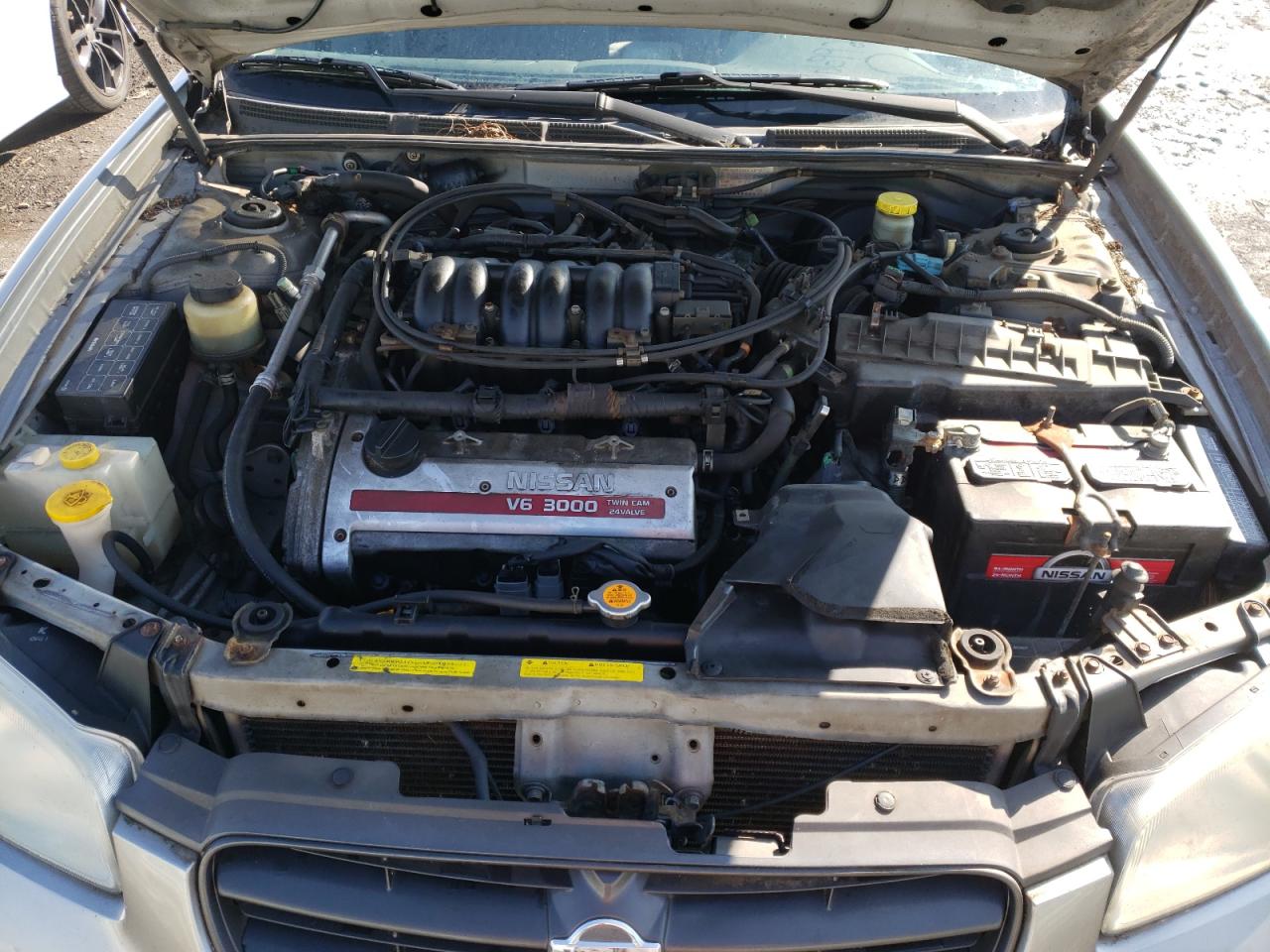 Photo 7 from auction – 2001 NISSAN MAXIMA GXE with VIN JN1CA31D81T806992