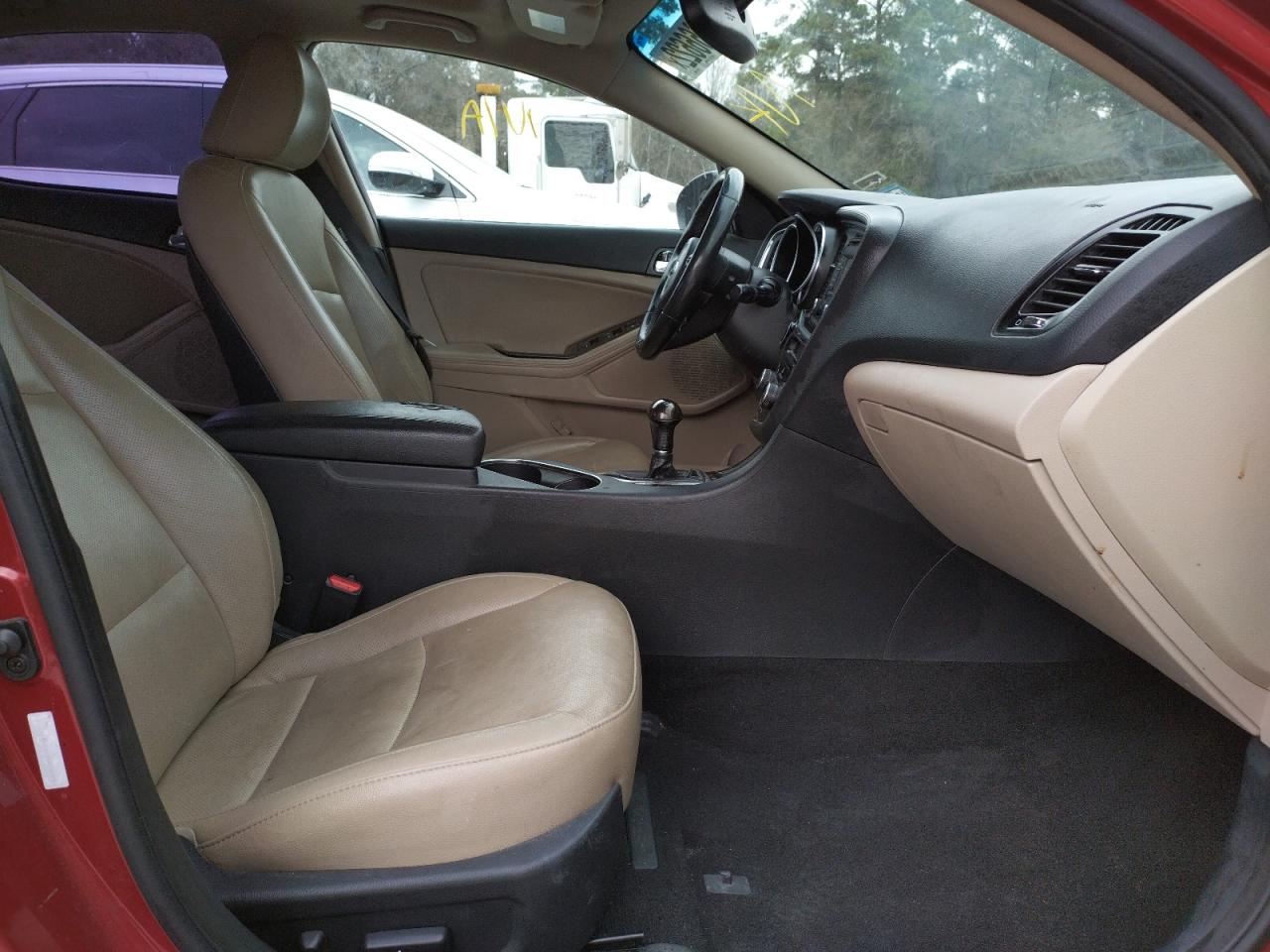Photo 5 from auction – 2014 KIA OPTIMA EX with VIN 5XXGN4A70EG289938