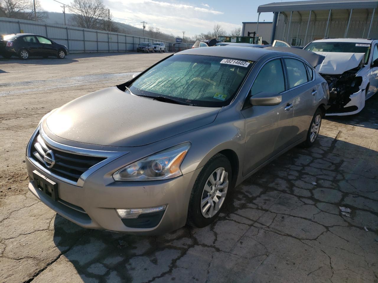 Photo 2 from auction – 2013 NISSAN ALTIMA with VIN 1N4AL3AP5DC277911