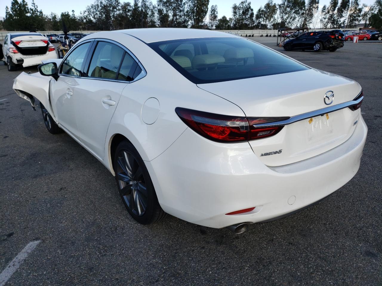 Photo 3 from auction – 2018 MAZDA 6 TOURING with VIN JM1GL1VM0J1312841