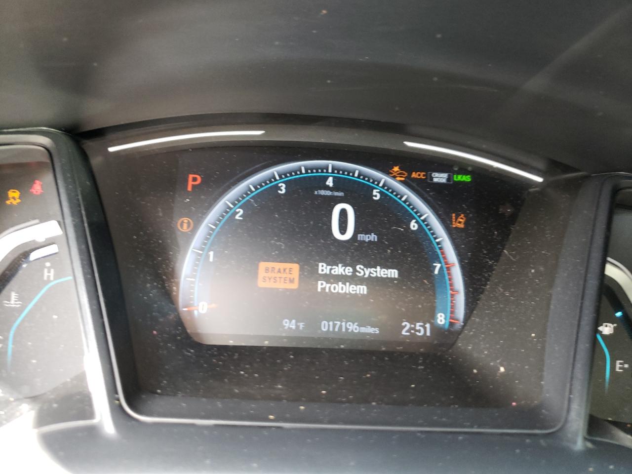 Photo 8 from auction – 2019 HONDA CIVIC LX with VIN 19XFC2F67KE043365