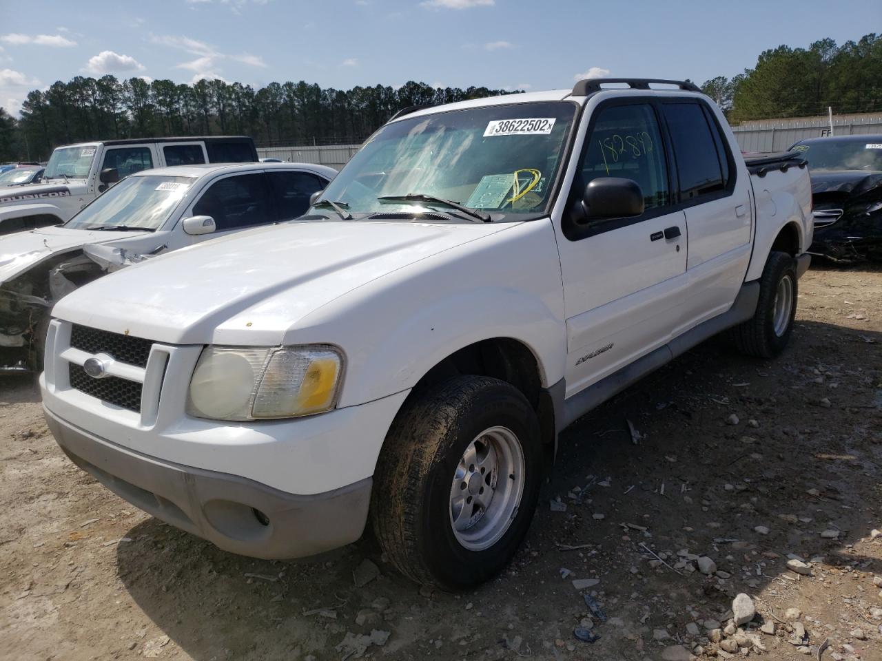 Photo 2 from auction – 2001 FORD EXPLORER S with VIN 1FMZU67EX1UA12145