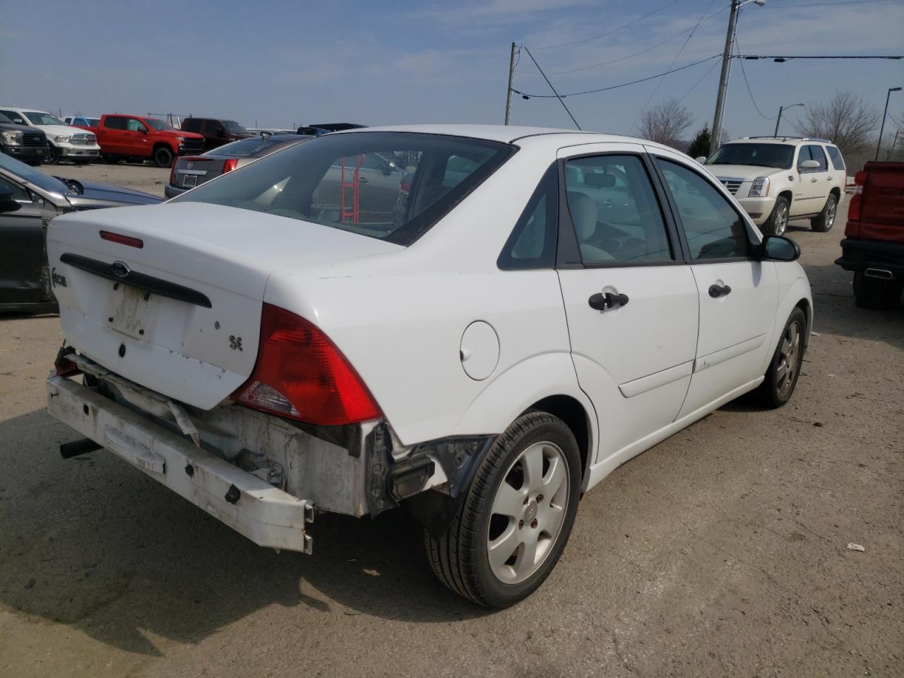 Photo 4 from auction – 2001 FORD FOCUS SE with VIN 1FAFP34P21W341080