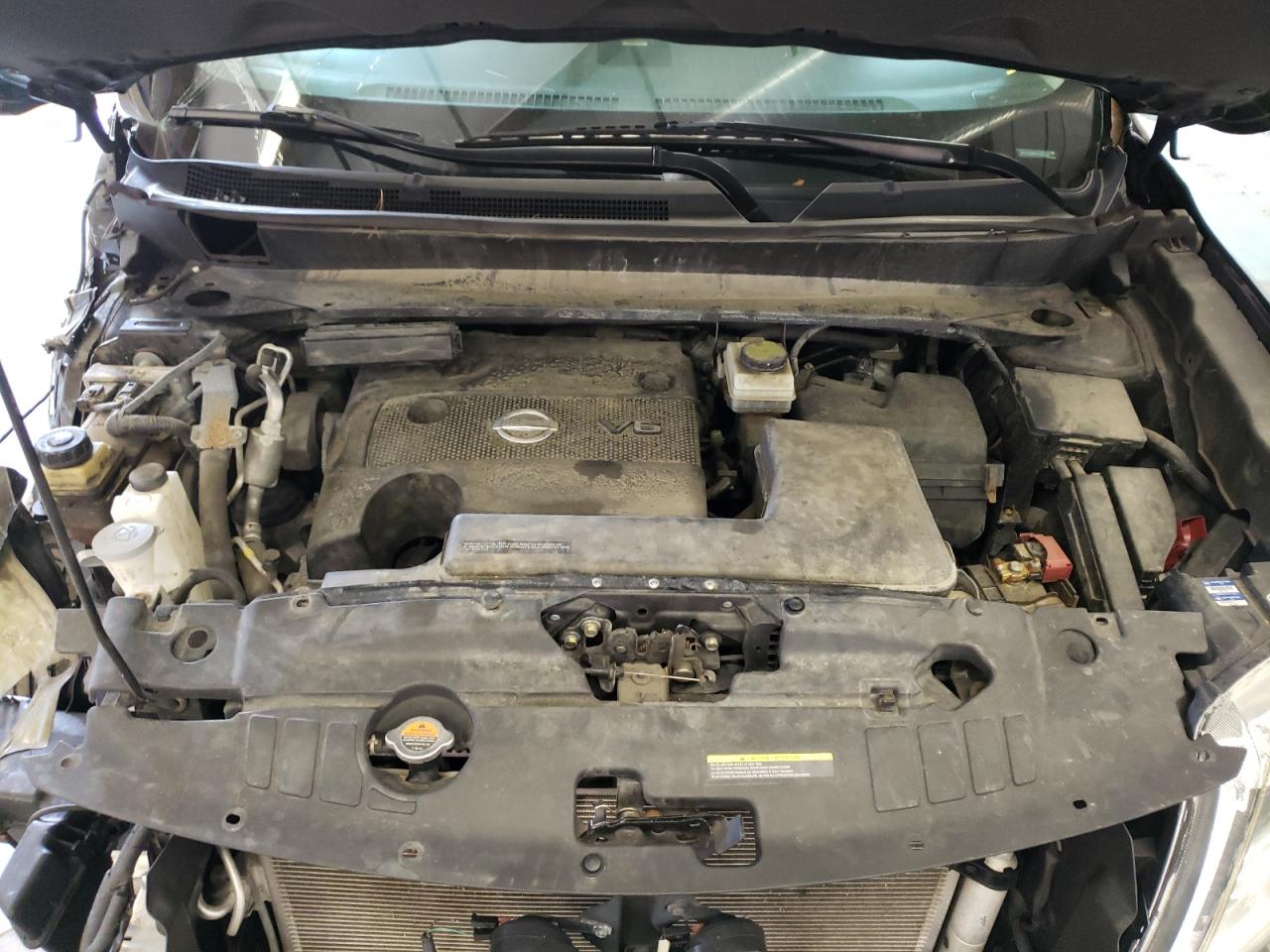 Photo 7 from auction – 2015 NISSAN PATHFINDER with VIN 5N1AR2MM1FC626582