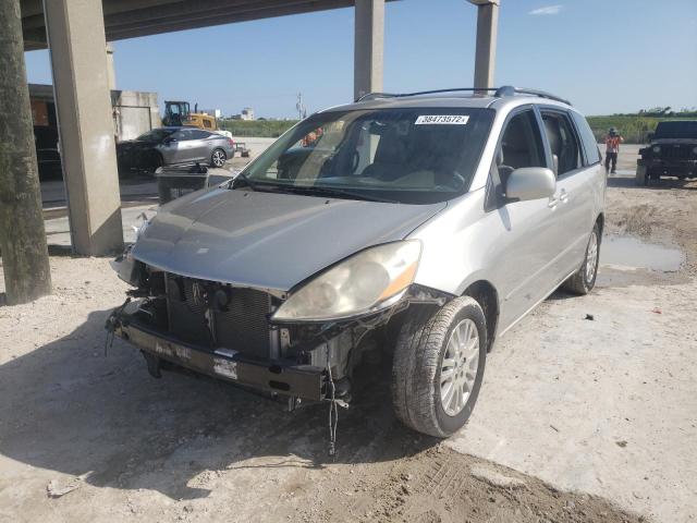 Photo 2 from auction – 2010 TOYOTA SIENNA XLE with VIN 5TDYK4CC4AS325971