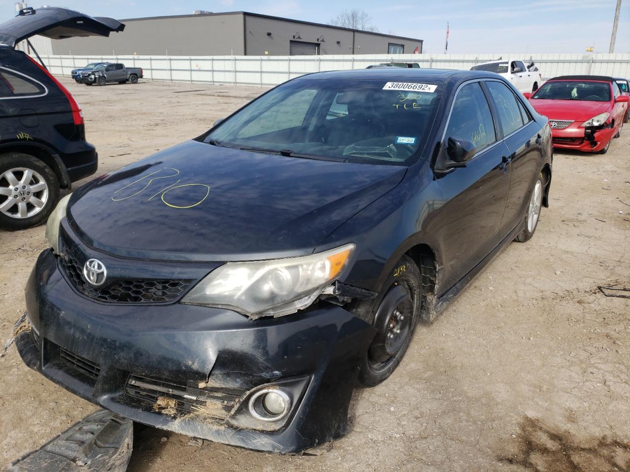 Photo 2 from auction – 2012 TOYOTA CAMRY BASE with VIN 4T1BF1FK6CU091449