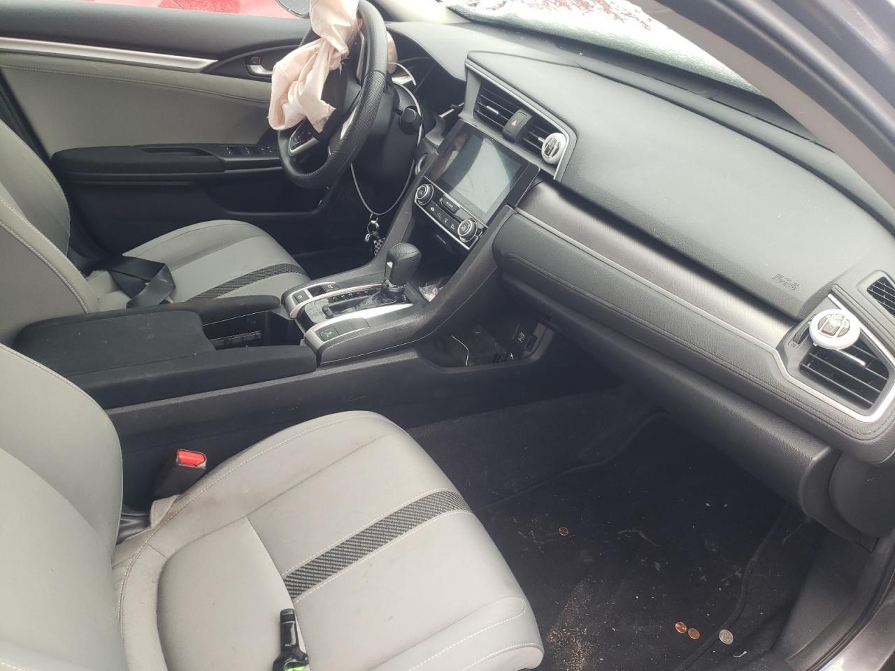 Photo 5 from auction – 2016 HONDA CIVIC EX with VIN 19XFC2F72GE039644