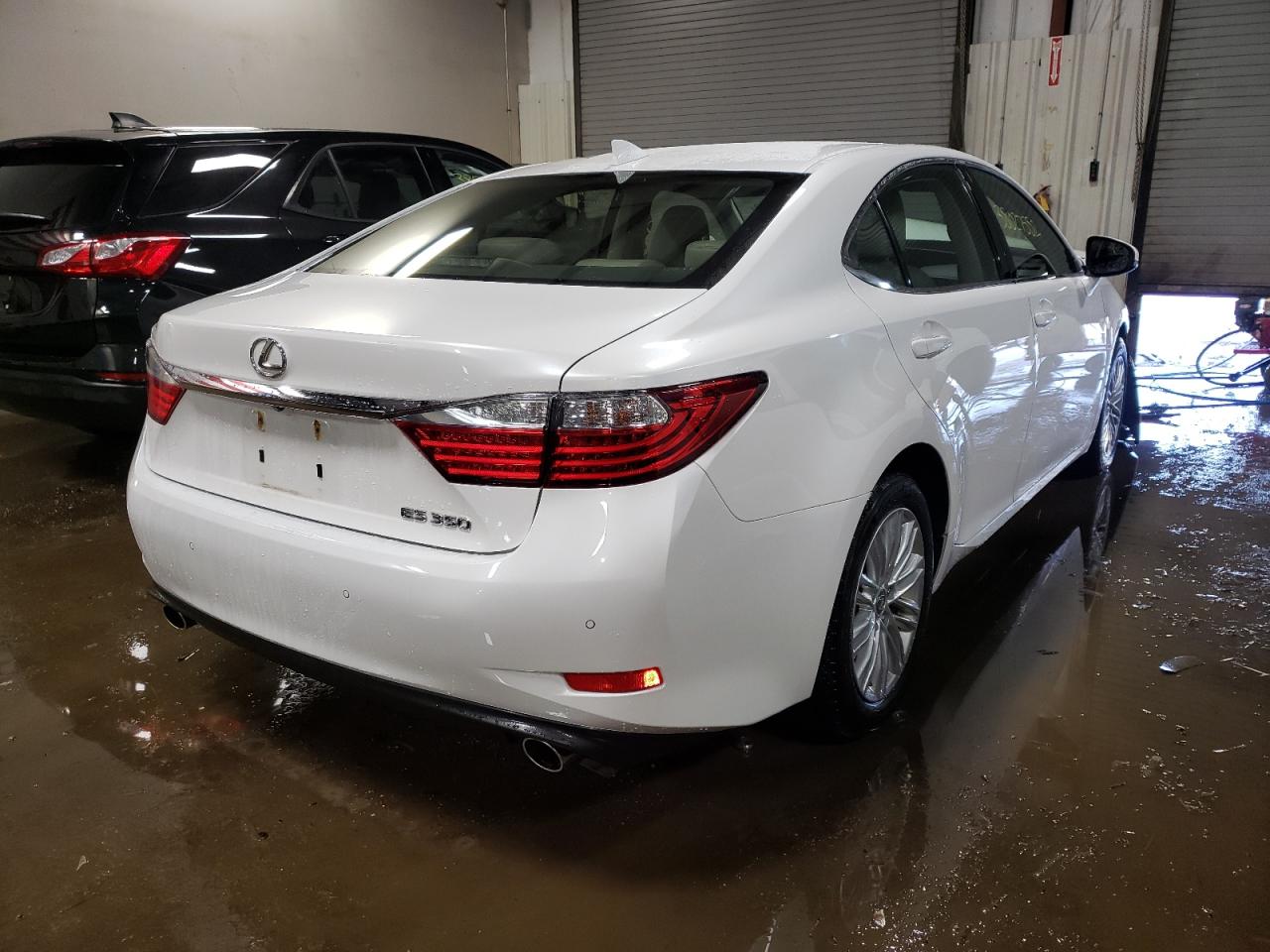 Photo 4 from auction – 2015 LEXUS ES 350 with VIN JTHBK1GG5F2171284