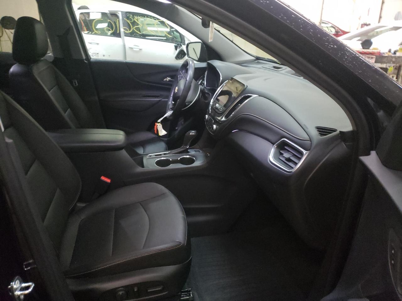 Photo 5 from auction – 2020 CHEVROLET EQUINOX PR with VIN 3GNAXXEV5LS670922