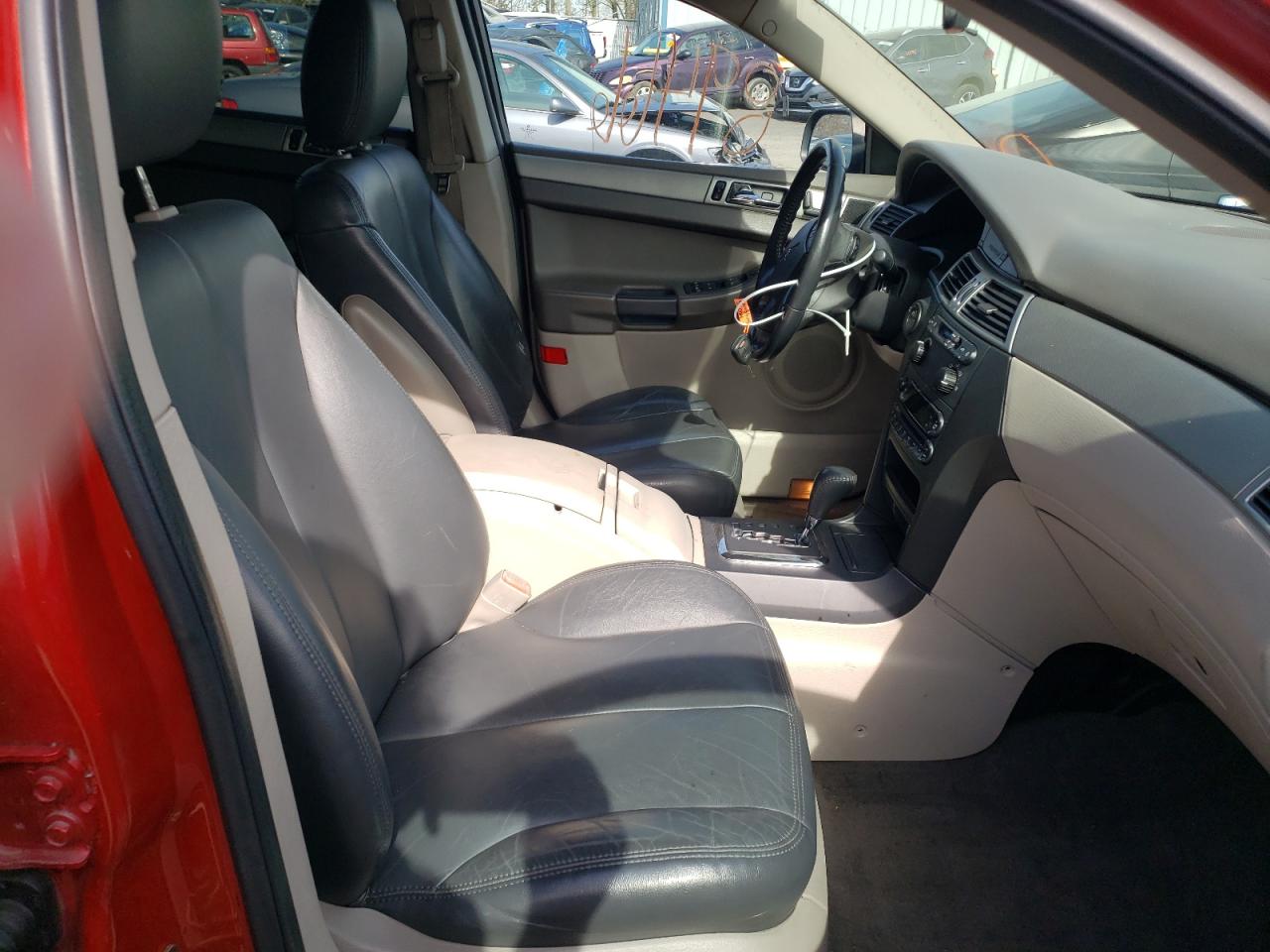 Photo 5 from auction – 2005 CHRYSLER PACIFICA with VIN 2C4GM48L65R381455