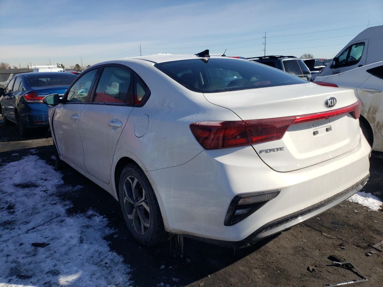 Photo 3 from auction – 2019 KIA FORTE FE with VIN 3KPF24AD8KE040981