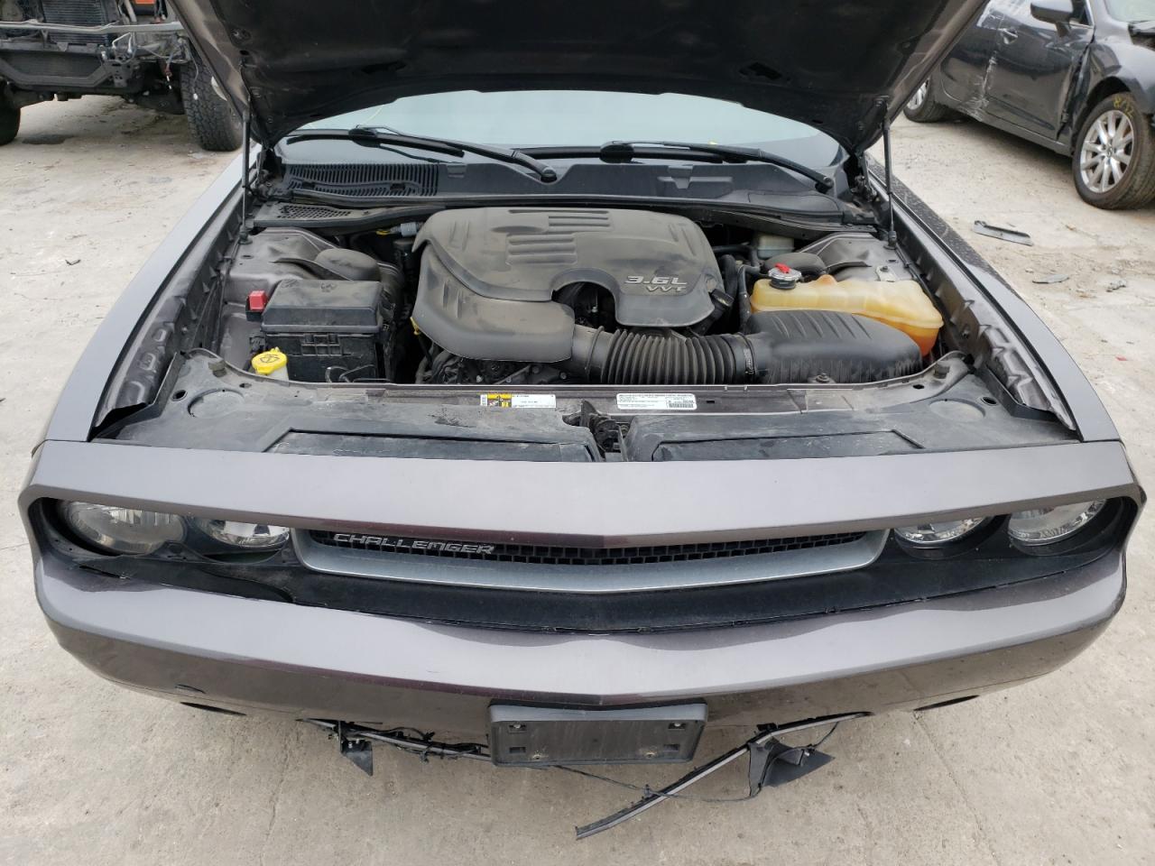 Photo 7 from auction – 2014 DODGE CHALLENGER with VIN 2C3CDYAG5EH196665
