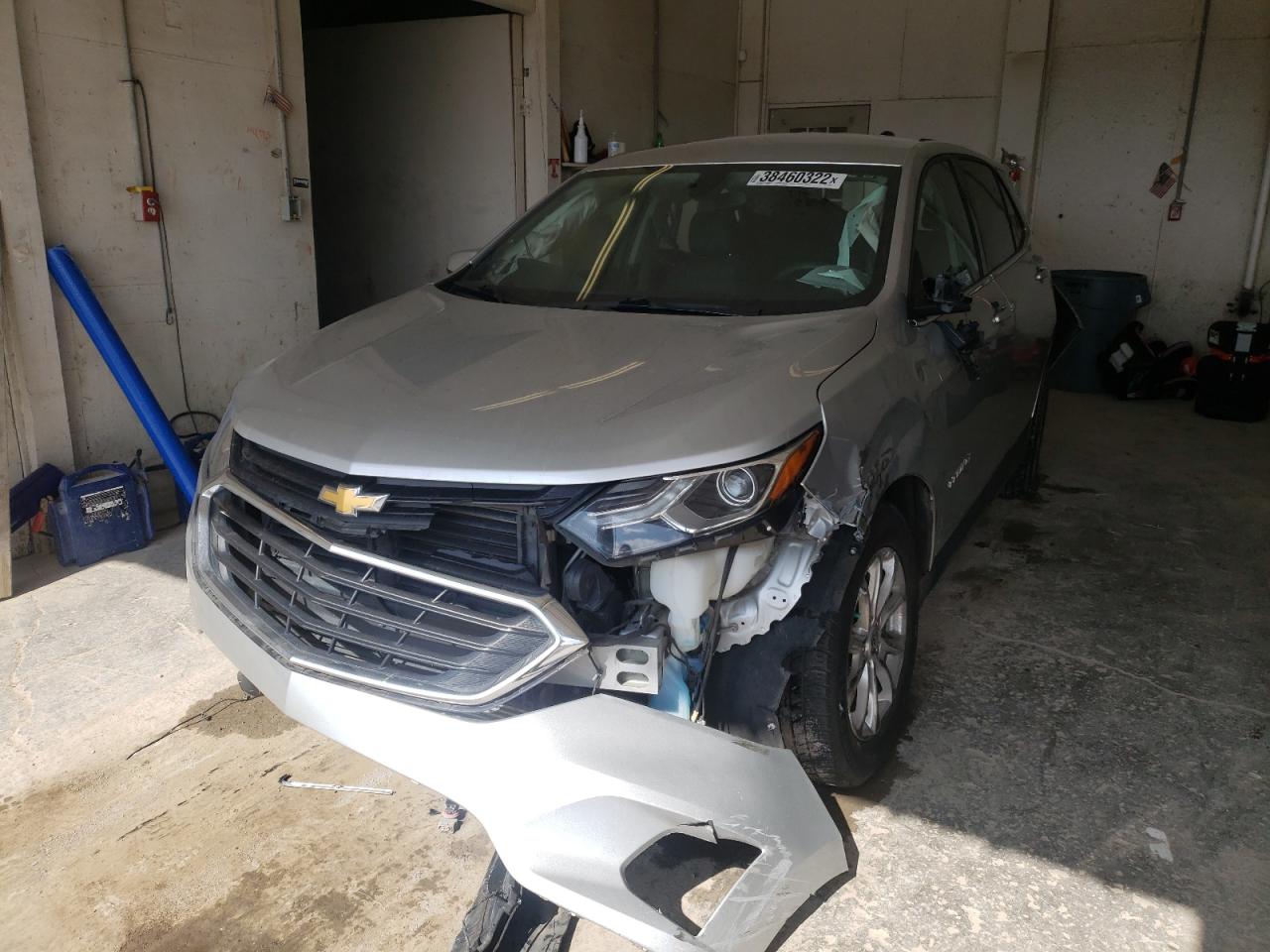 Photo 2 from auction – 2018 CHEVROLET EQUINOX LT with VIN 3GNAXJEV0JS576280