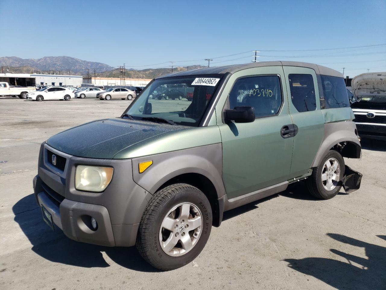 Foto 2 de la subasta – 2003 HONDA ELEMENT EX con VIN 5J6YH18503L013619