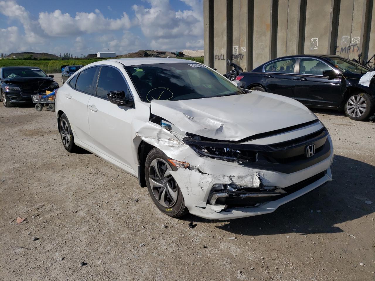 Photo 1 from auction – 2019 HONDA CIVIC LX with VIN 2HGFC2F67KH595311