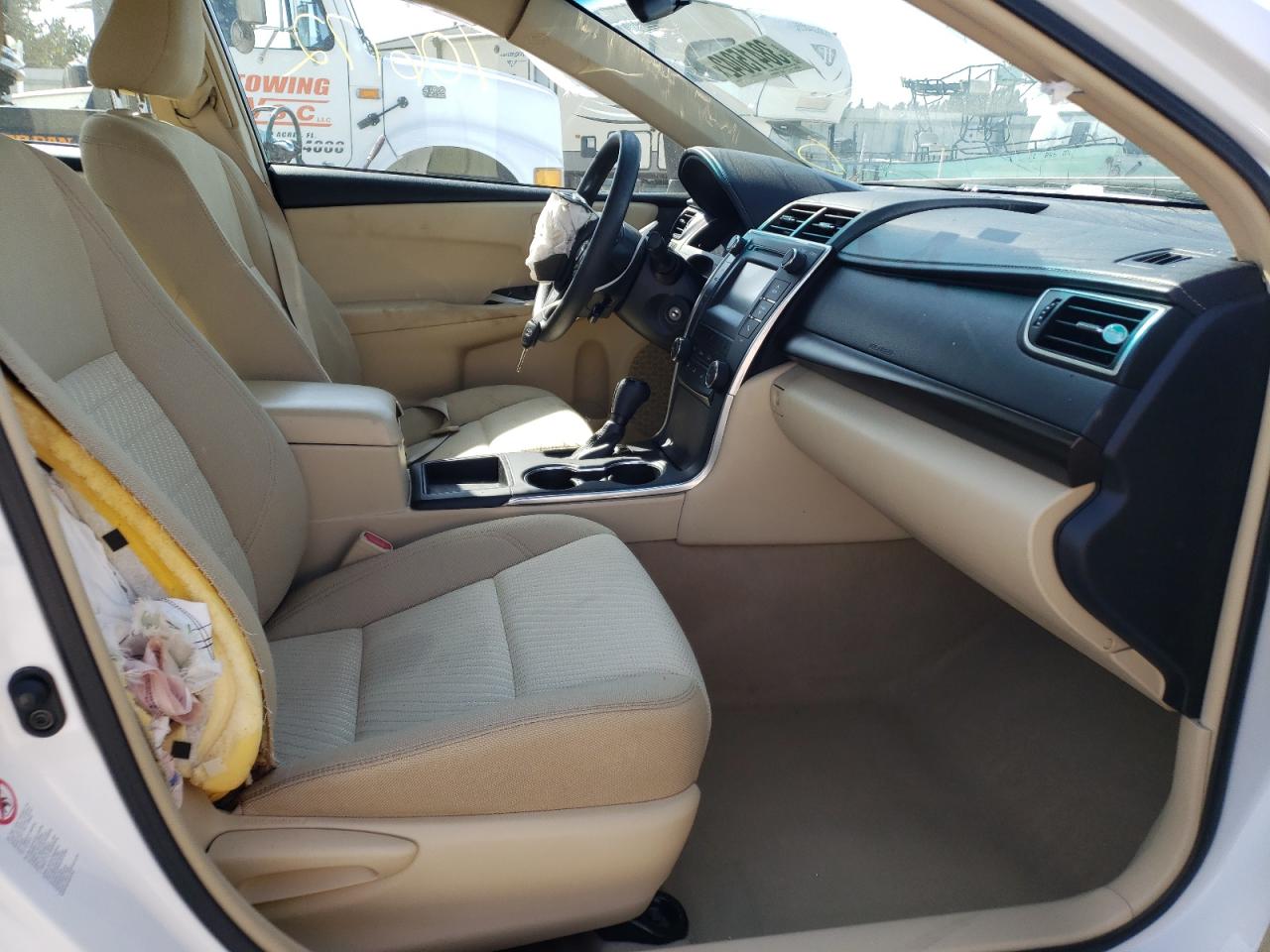 Photo 5 from auction – 2015 TOYOTA CAMRY LE with VIN 4T4BF1FK9FR460394