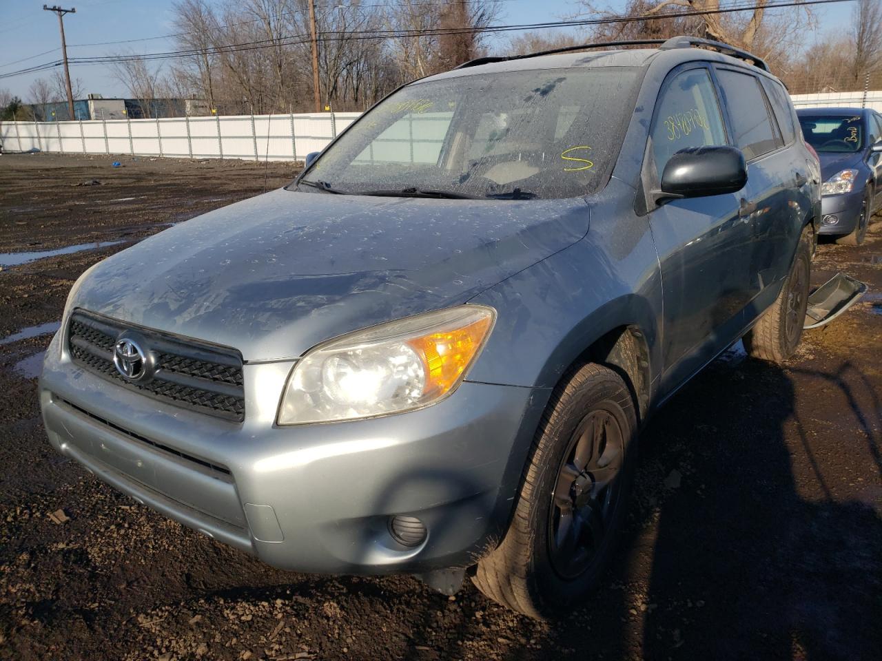 Photo 2 from auction – 2007 TOYOTA RAV4 with VIN JTMBD33V176048667