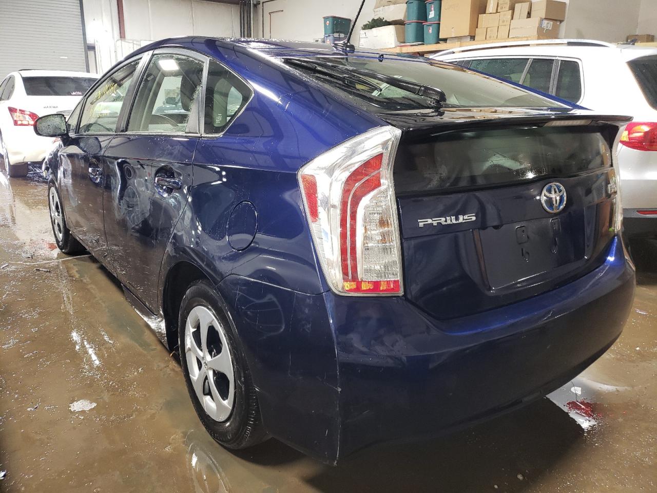 Photo 3 from auction – 2014 TOYOTA PRIUS with VIN JTDKN3DU8E1836097