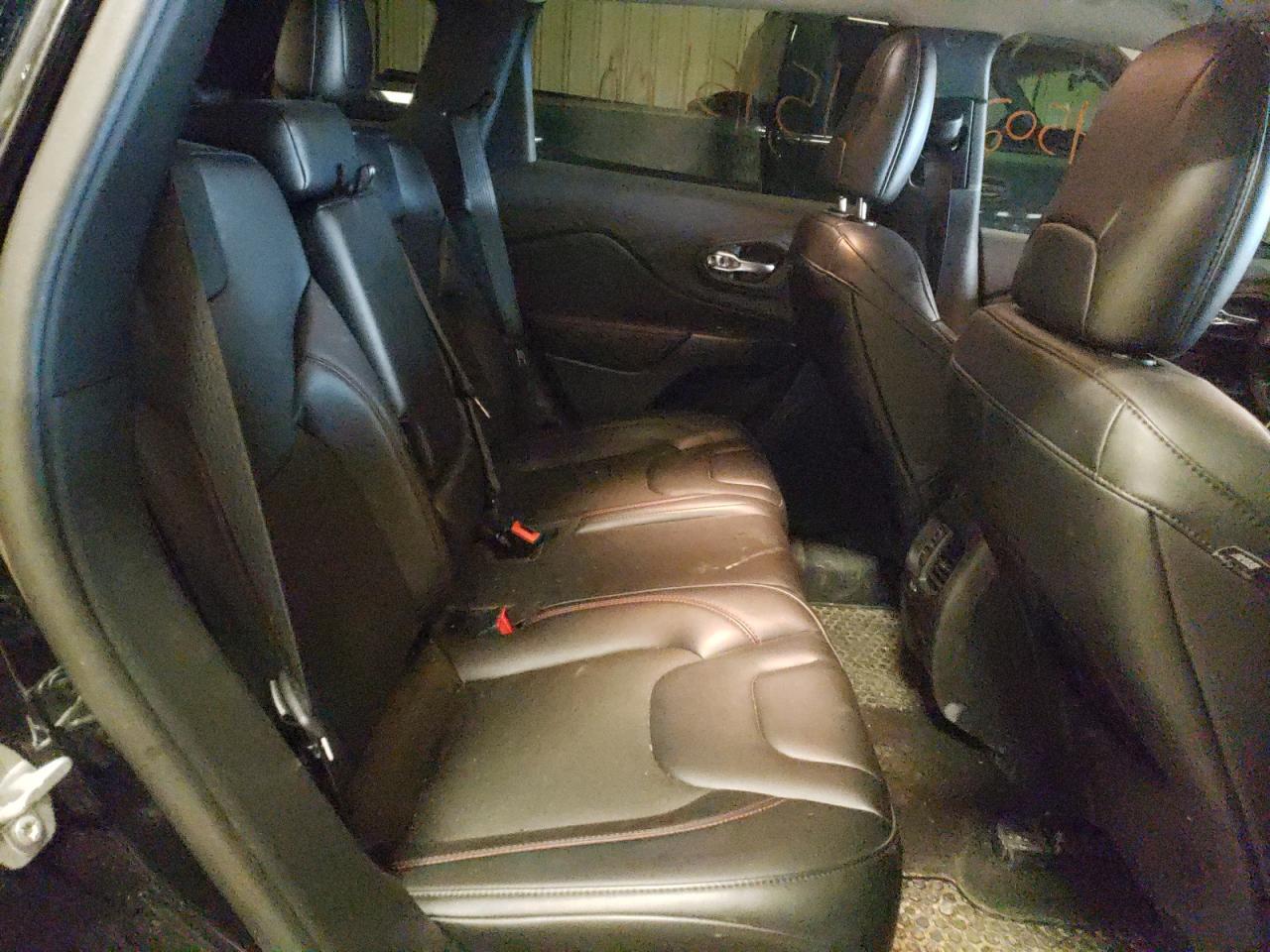 Photo 6 from auction – 2021 JEEP CHEROKEE T with VIN 1C4PJMBX7MD173154