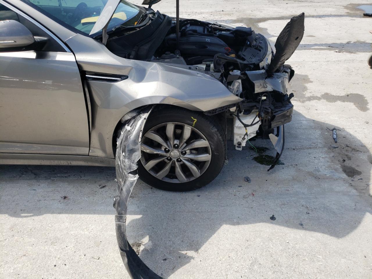 Photo 9 from auction – 2015 KIA OPTIMA EX with VIN 5XXGN4A75FG470342