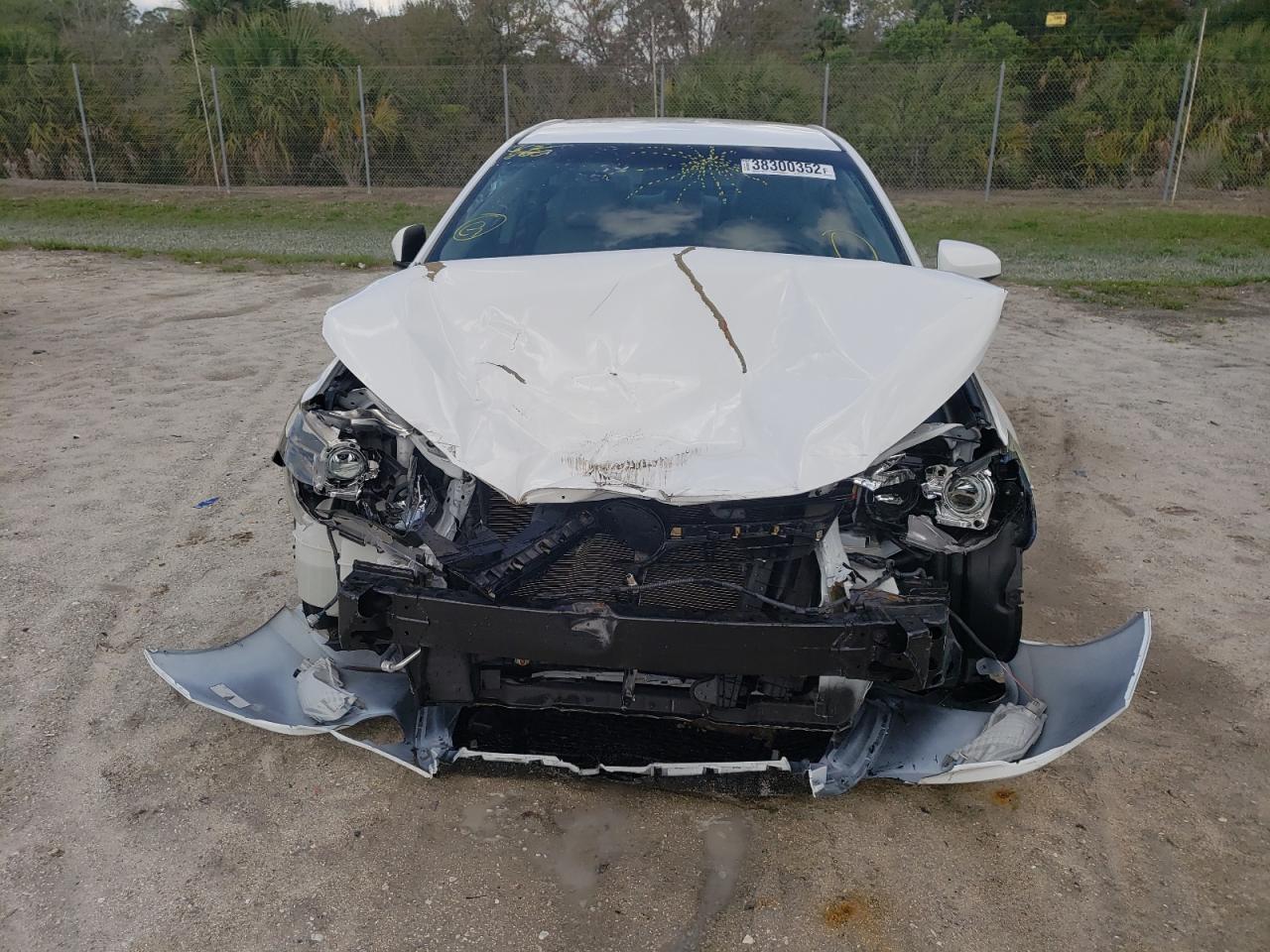 Photo 9 from auction – 2016 TOYOTA CAMRY LE with VIN 4T1BF1FK5GU218522