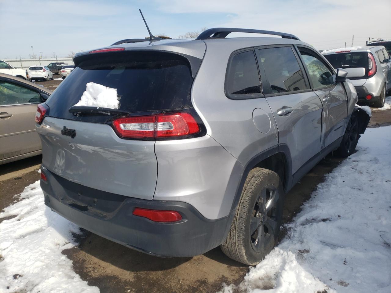 Photo 4 from auction – 2018 JEEP CHEROKEE L with VIN 1C4PJLCB5JD595447