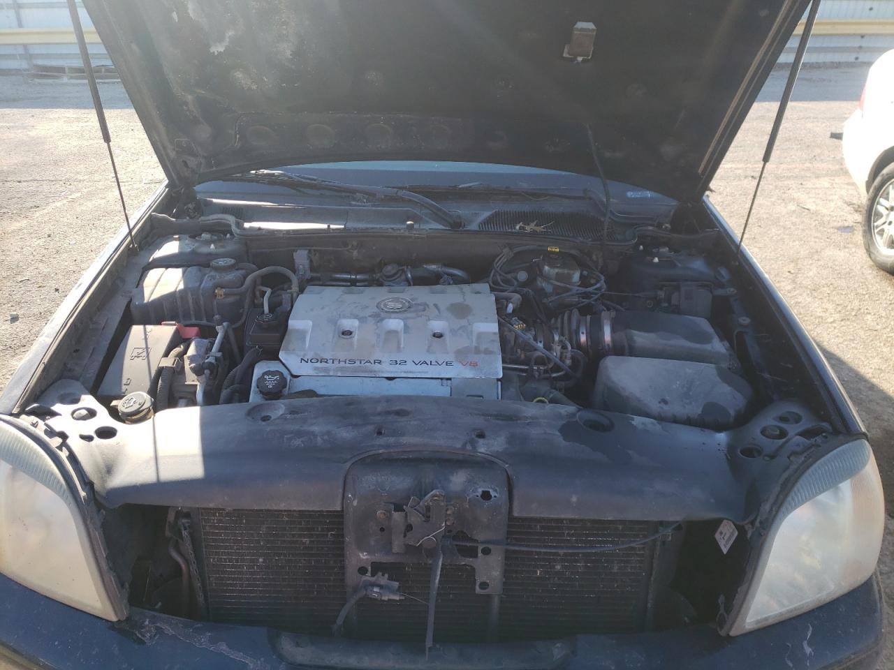 Photo 7 from auction – 2002 CADILLAC DEVILLE DH with VIN 1G6KE57Y72U271462