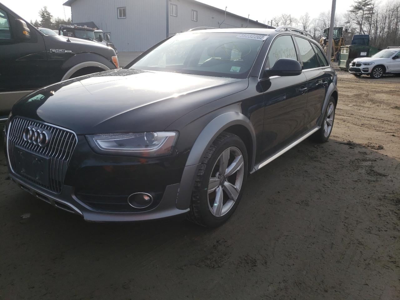 Photo 2 from auction – 2014 AUDI A4 ALLROAD with VIN WA1TFAFL0EA051738