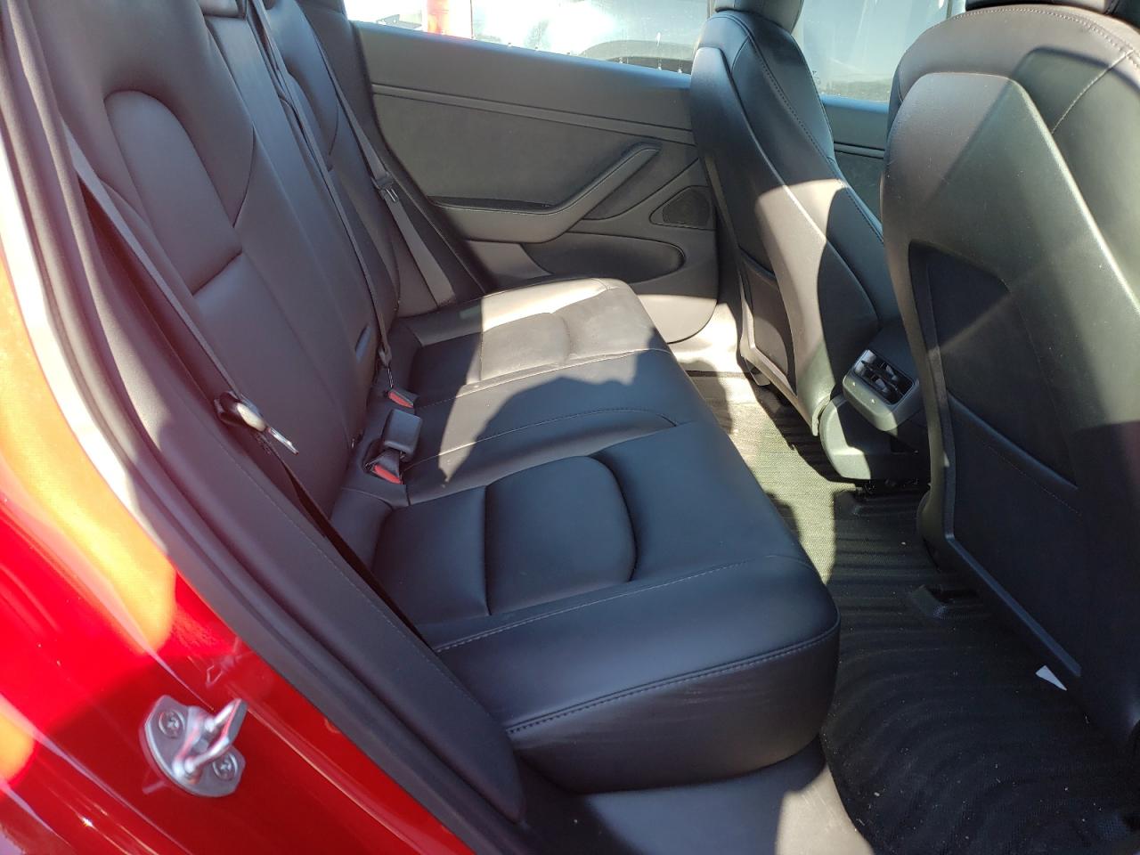 Photo 6 from auction – 2021 TESLA MODEL 3 with VIN 5YJ3E1EB1MF924419